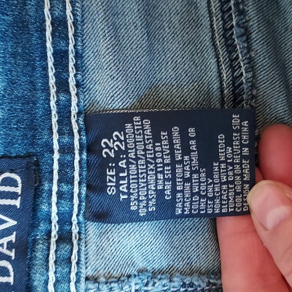 NWT Jack David Plus Size Blue Medium Wash Jeans with Decorated Pockets Size 22 - Picture 9 of 11